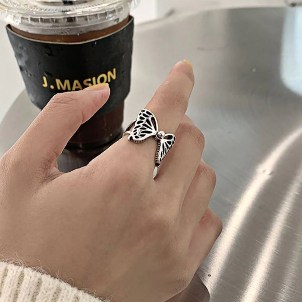 Minimalist 925 Sterling Silver Butterfly Wings Ring Unique Bold Statement Ring - Picture 6 of 6
